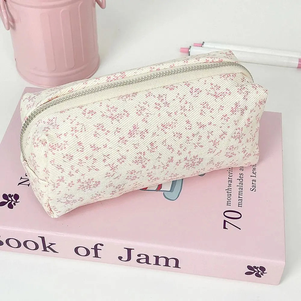 Cute Floral Pattern Pen Pouch – Multifunctional Large Capacity School Supplies Organizer - 03