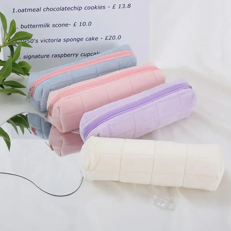 Creative Fluffy Pillow-Shaped Pencil Bag - Product Photo 3