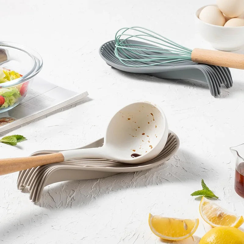 Silicone Insulated Spoon Holder Set – Heat-Resistant Spatula Tray & Cutlery Shelving Rack - Product Photo 2