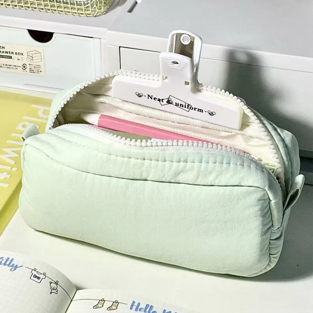 Solid Color Portable Zippered Pencil Bag - Green