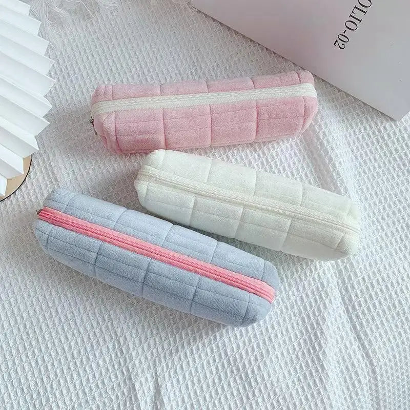Creative Fluffy Pillow-Shaped Pencil Bag - Product Photo 2