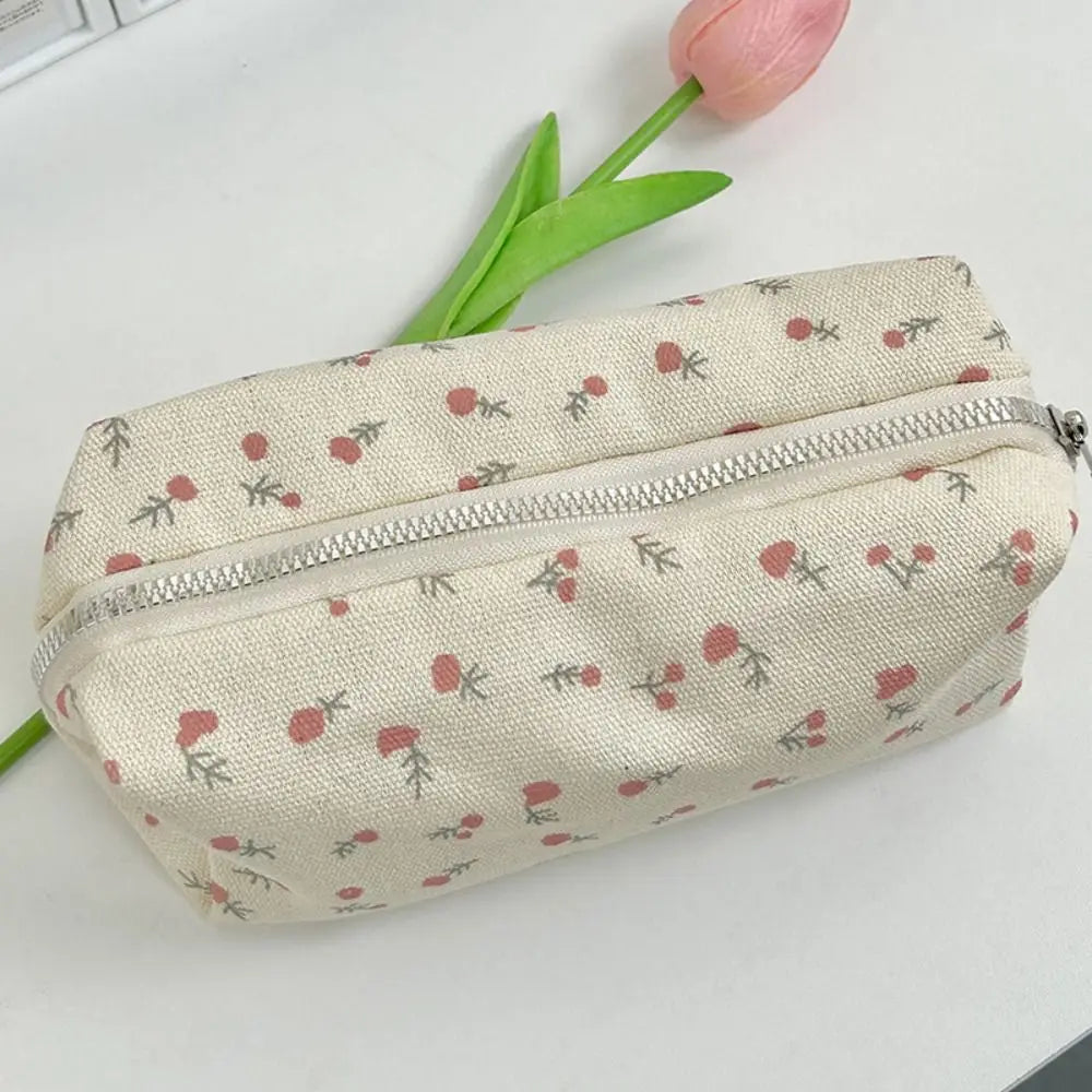 Cute Floral Pattern Pen Pouch – Multifunctional Large Capacity School Supplies Organizer - 04