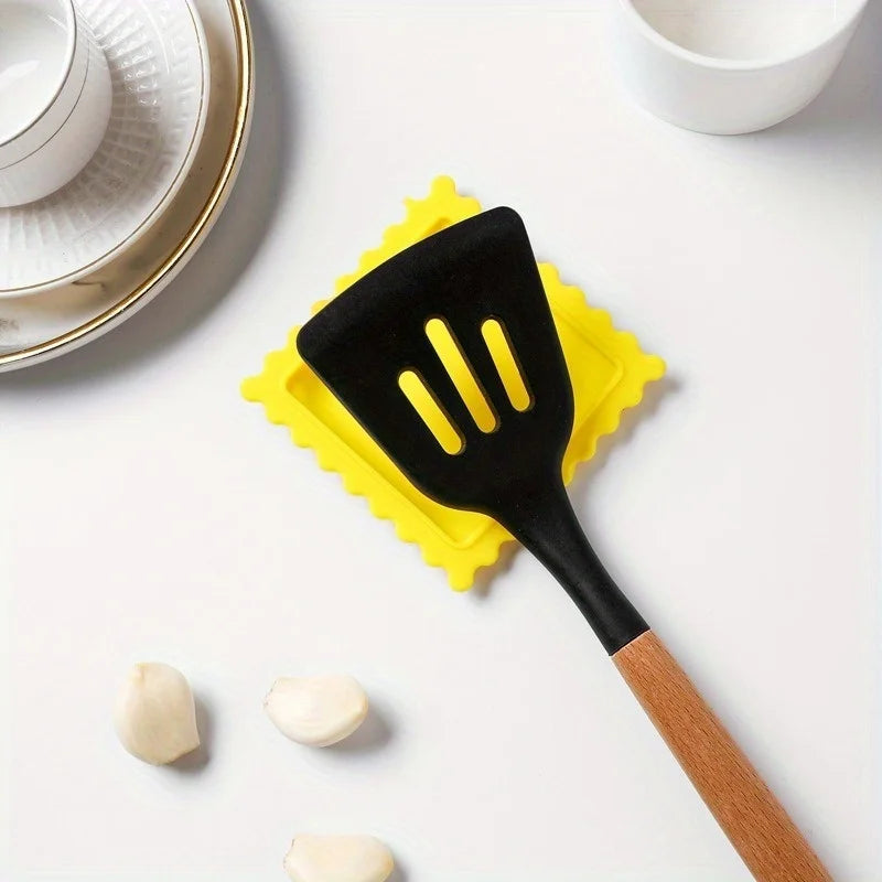 Cartoon Biscuit Kitchen Spoon Rest Tray – Heat Resistant Utensil Placemat & Countertop Protector - Product Photo 6