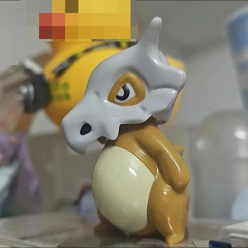 Potdemiel 8cm Pokémon Cubone (Caracalla) Mini Anime Figure – Cute PVC Model Toy for Desktop, Car Dashboard Decor & Festival Gift - WHITE - pack by bag
