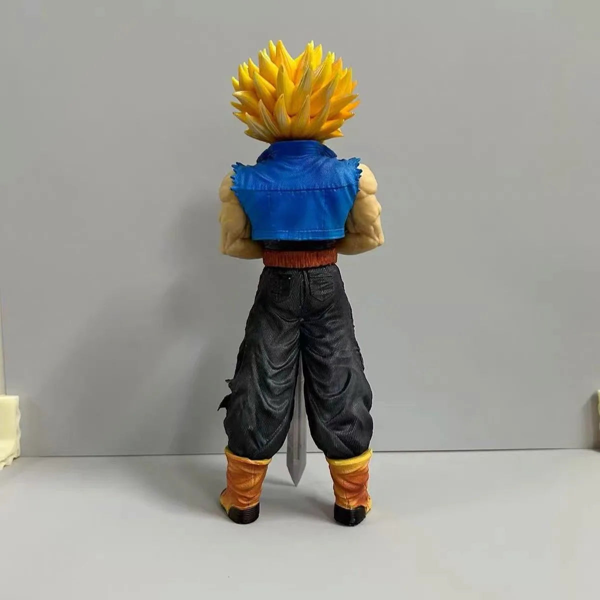 Bandai 25cm Dragon Ball Z Future Trunks Action Figure – 1/6 Scale PVC Collectible Model Statue with Sword for DBZ Fans & Desk Display - Product Photo 4